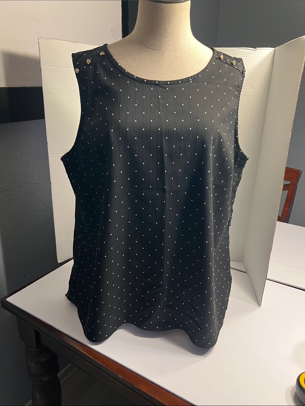 Liz Claiborne Black Polka Dot Stud-Shoulder Tank